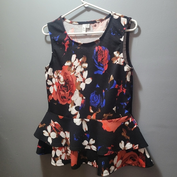 Jules & Leopold Black with Red and Blue Floral Skirt Suit - Picture 2 of 5